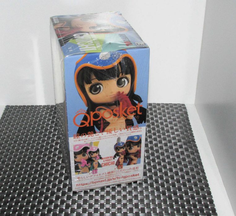 Dragon Ball Q posket Chichi Novo e Selado