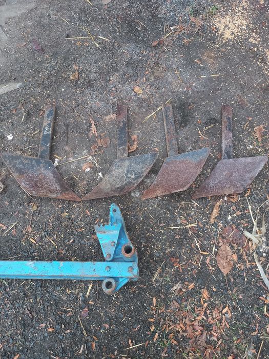 Продам секціі крн,окучники,бритви,скоби.