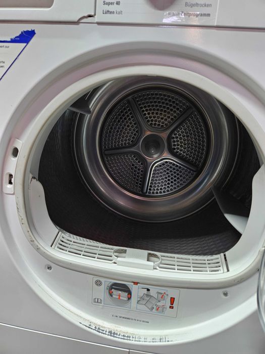 Сушильна машина Siemens WT45W560 09