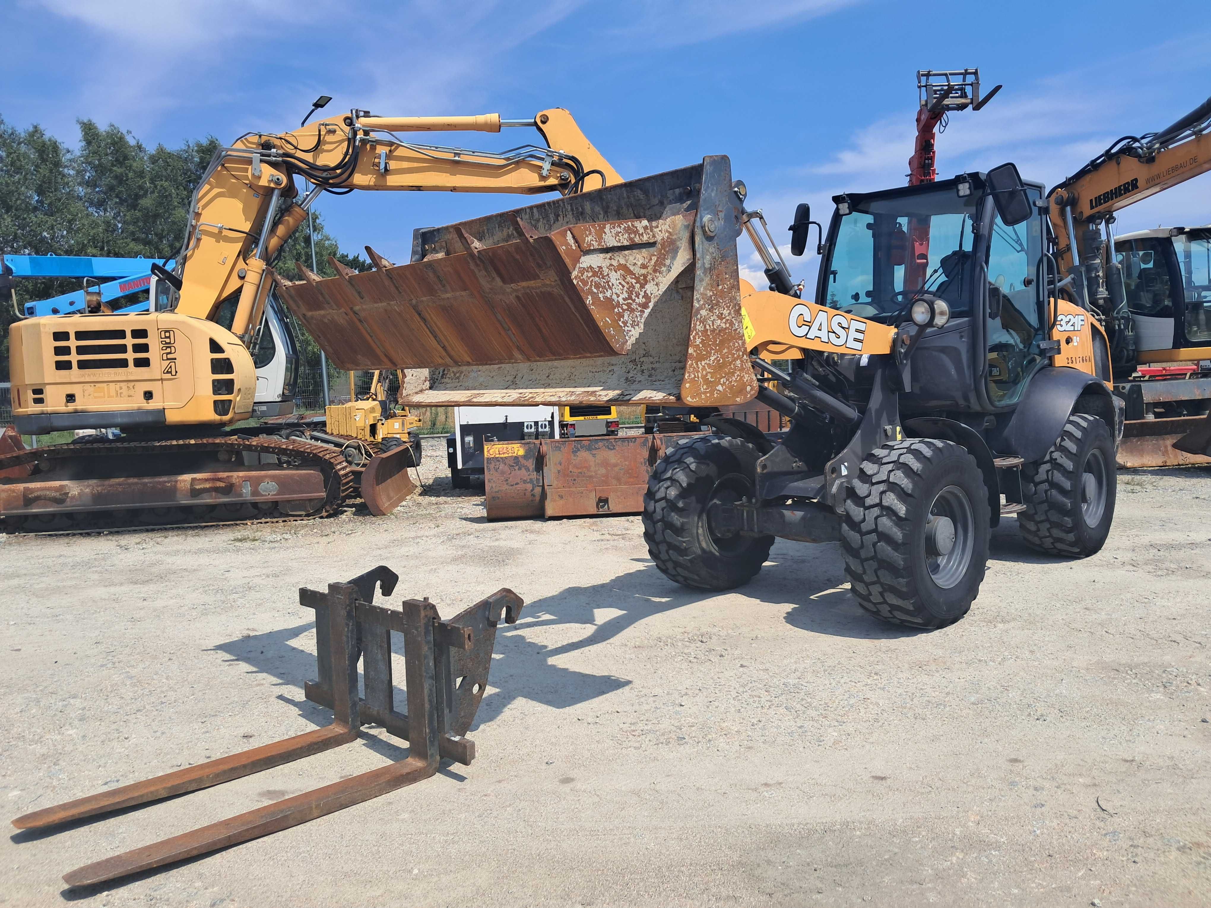 Ładowarka Kołowa CASE 321F / 19r! / 6.1Ton / Liebherr 506 / Wacker