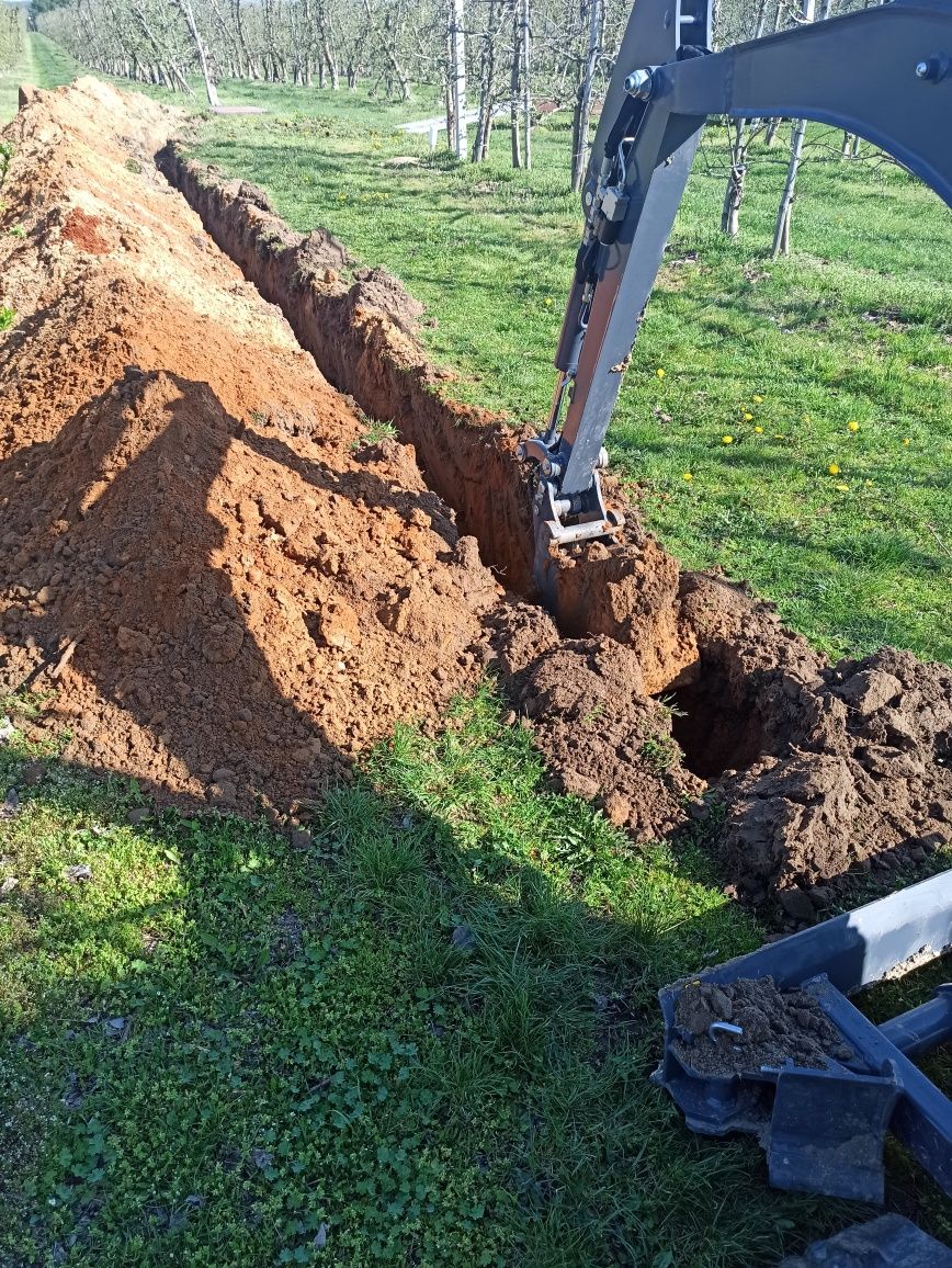 Usługi minikoparką, wiertnica, chwytak