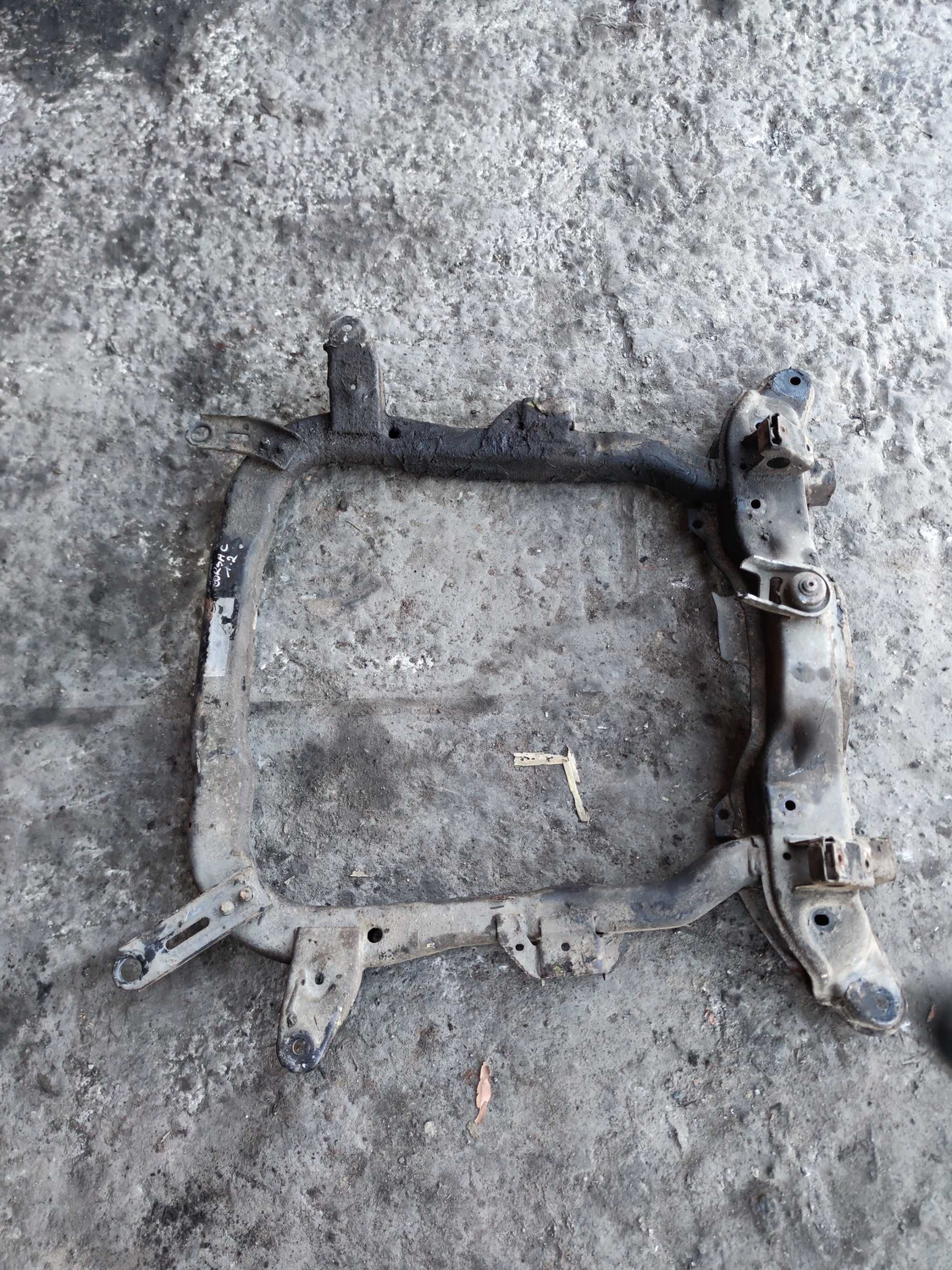 Opel Corsa C Combo Meriva A Sanki Wózek Belka Kołyska Trawers Przód