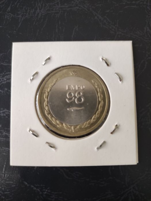 Moedas comemorativas escudo 200$