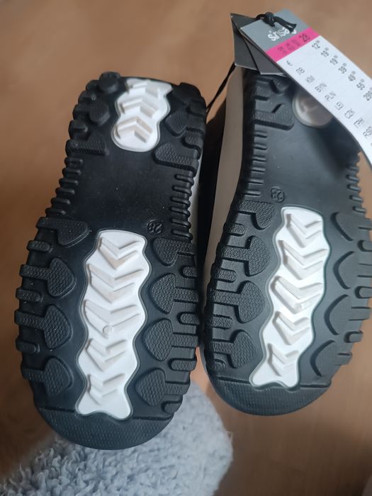 Зимові  дитячі черевики  ,дутіки 28 розмір