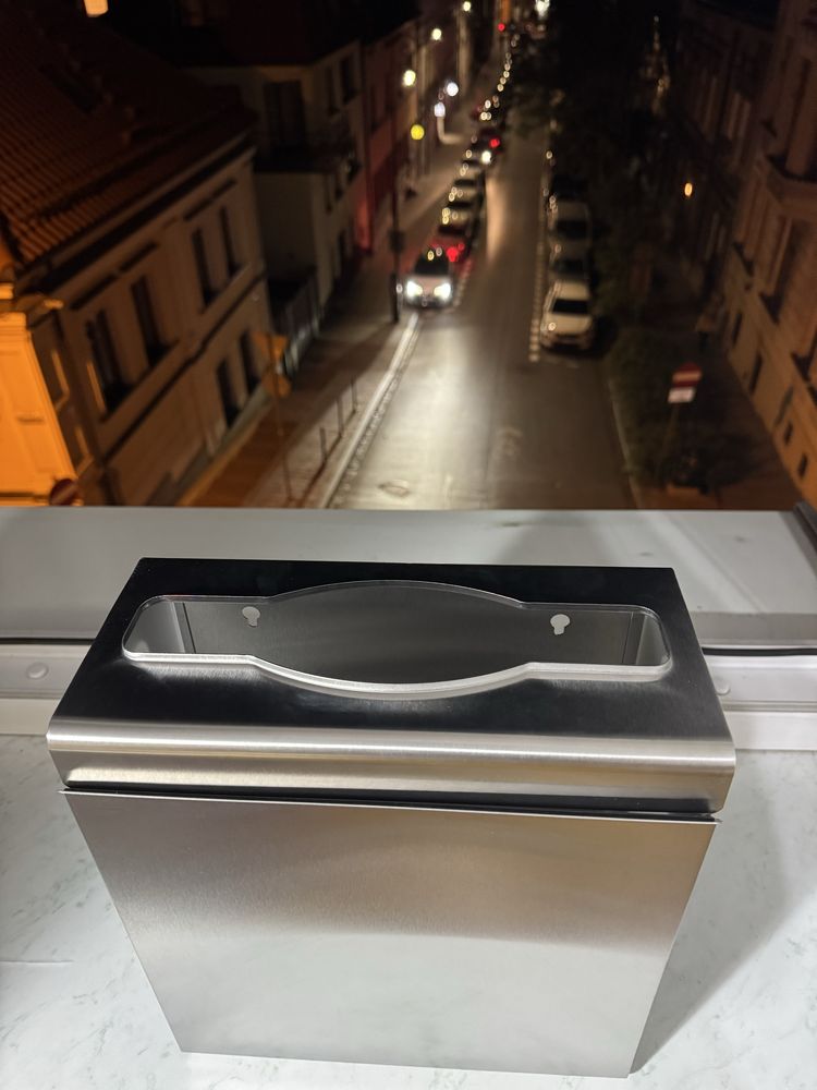 Blomus. Dozownik/Uchwyt na serwetki