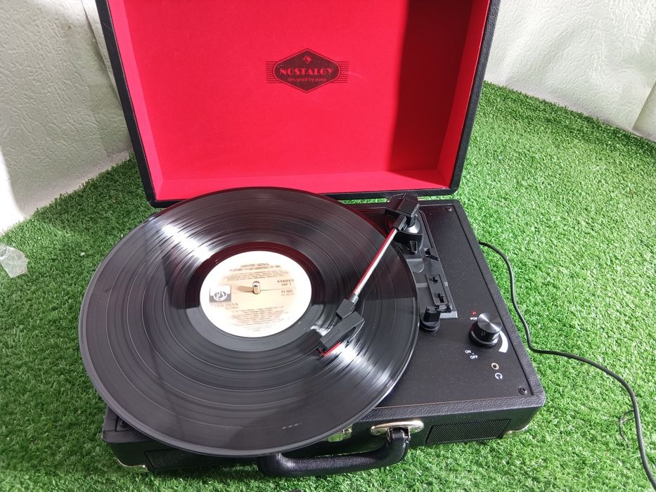 Auna Nostalgy by auna Peggy Sue, gramofon retro,

Cena 139zł 

Możliwa