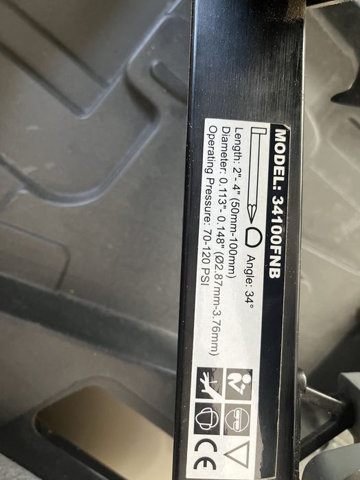 Pistolet gwoździarka rtool