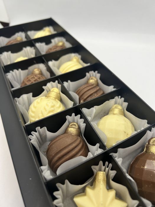 Набори цукерок ручної роботи до Різдвяно-новорічних свят