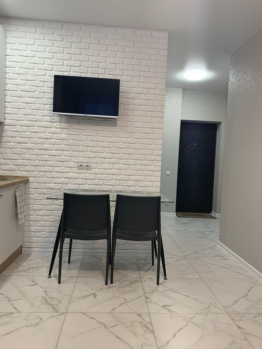 Очень уютная квартира посуточно. ЖК Счастливый Соф. Борщаговка