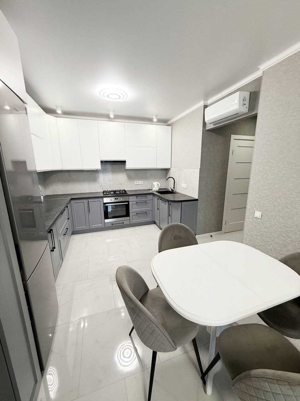 Оренда СУЧАСНОЇ 2-кім кв + студія 75м2 ЖК «Avalon» Чорновола 16а