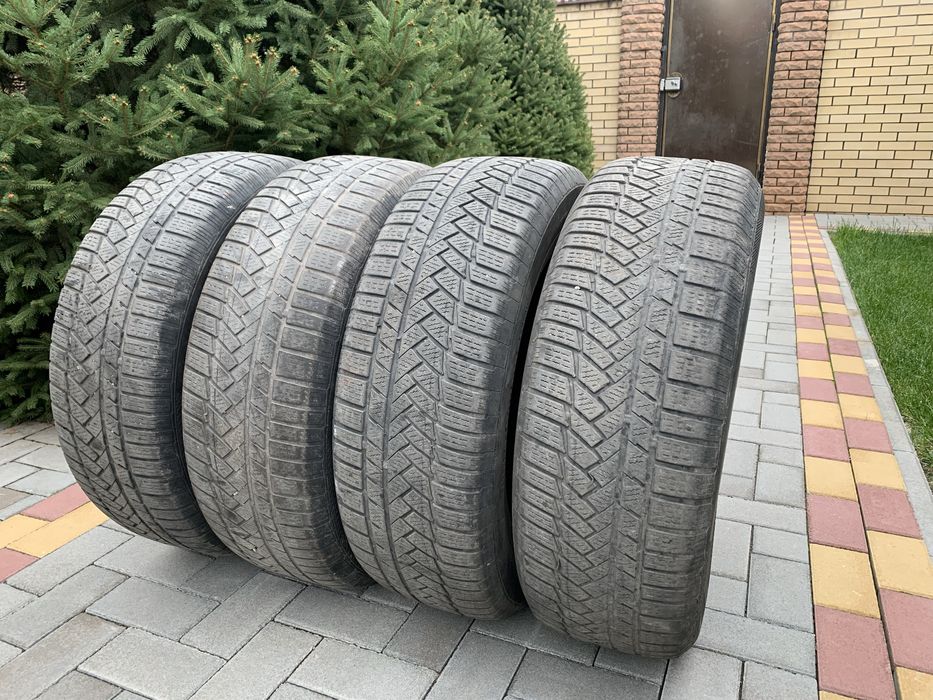 Шини б/у зима 235/65/17 Continental