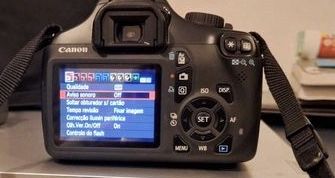 Canon EOS 1100D com duas Lentes MD