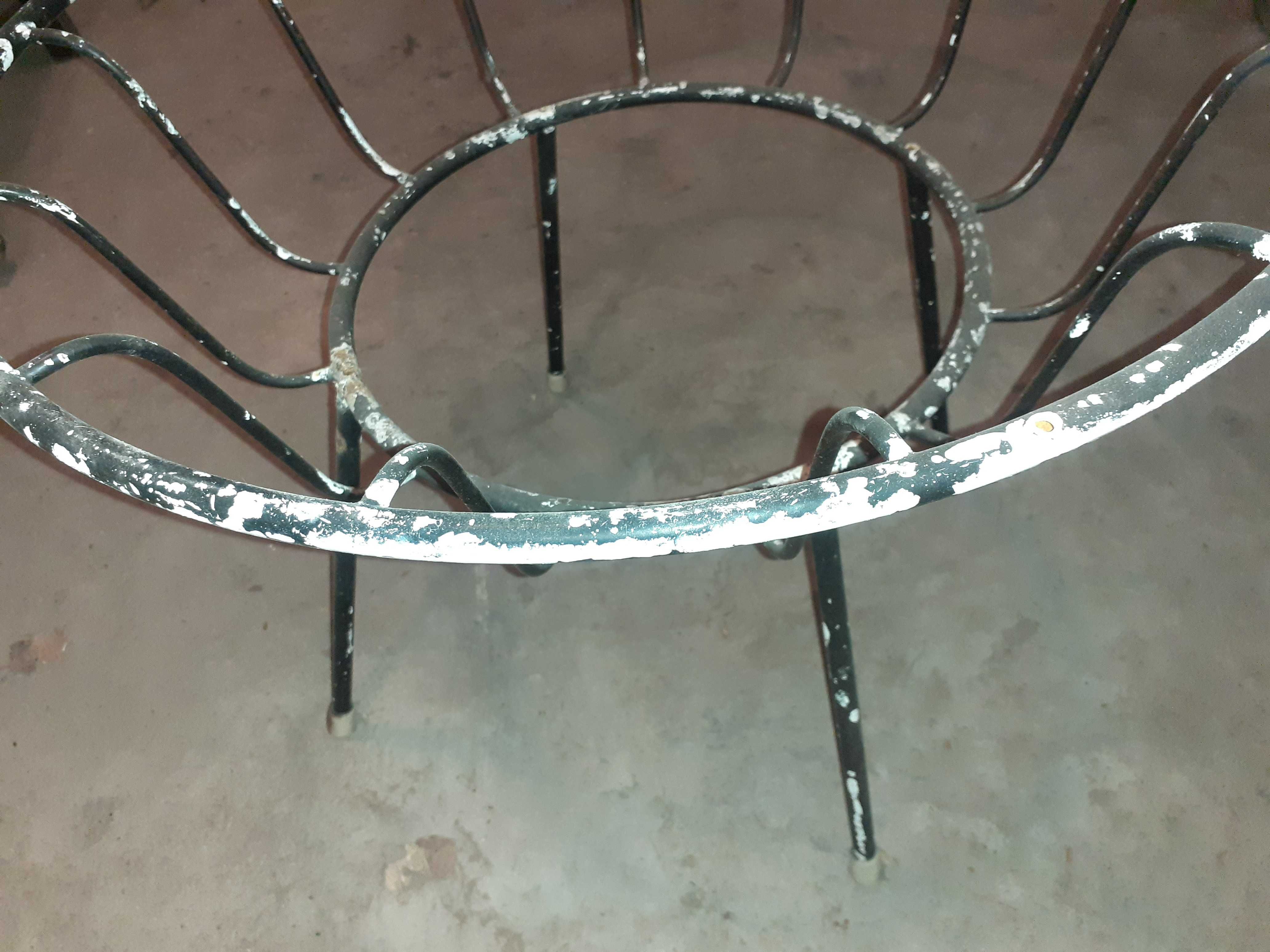 Mesa pequena redonda
