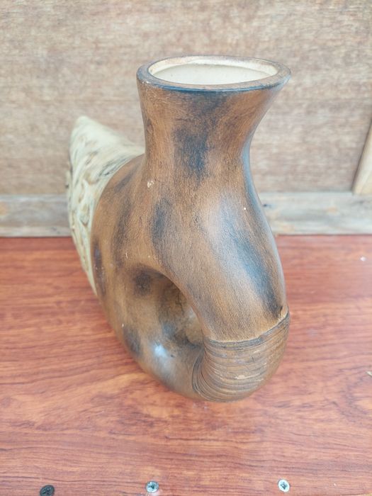 Peças de louça para enfeitar