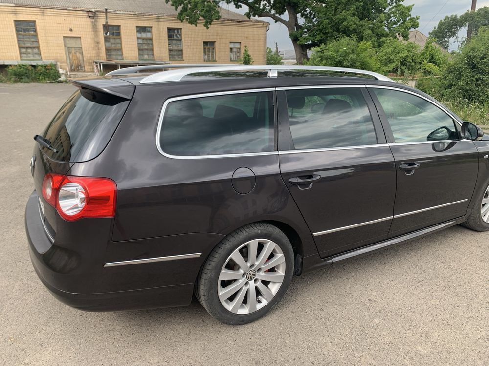Volkswagen Passat 2009 R-line