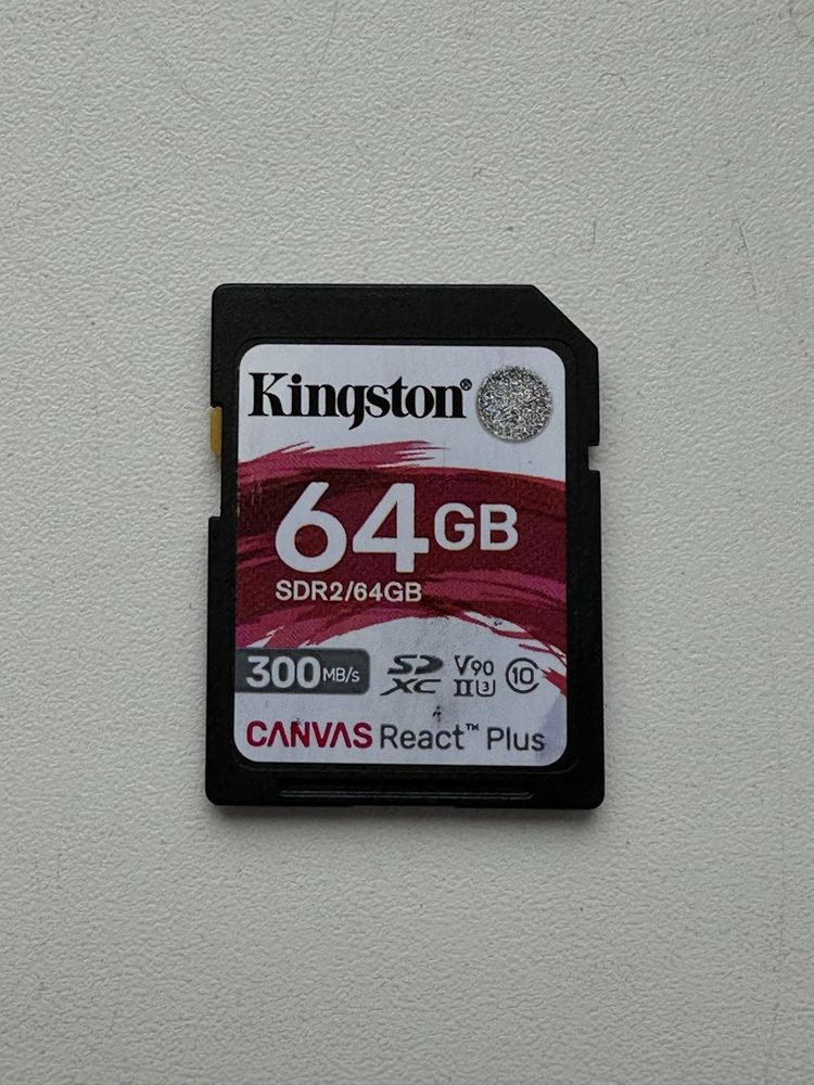 Карта памʼяті Kingston canvas react plus 64gb 300mb