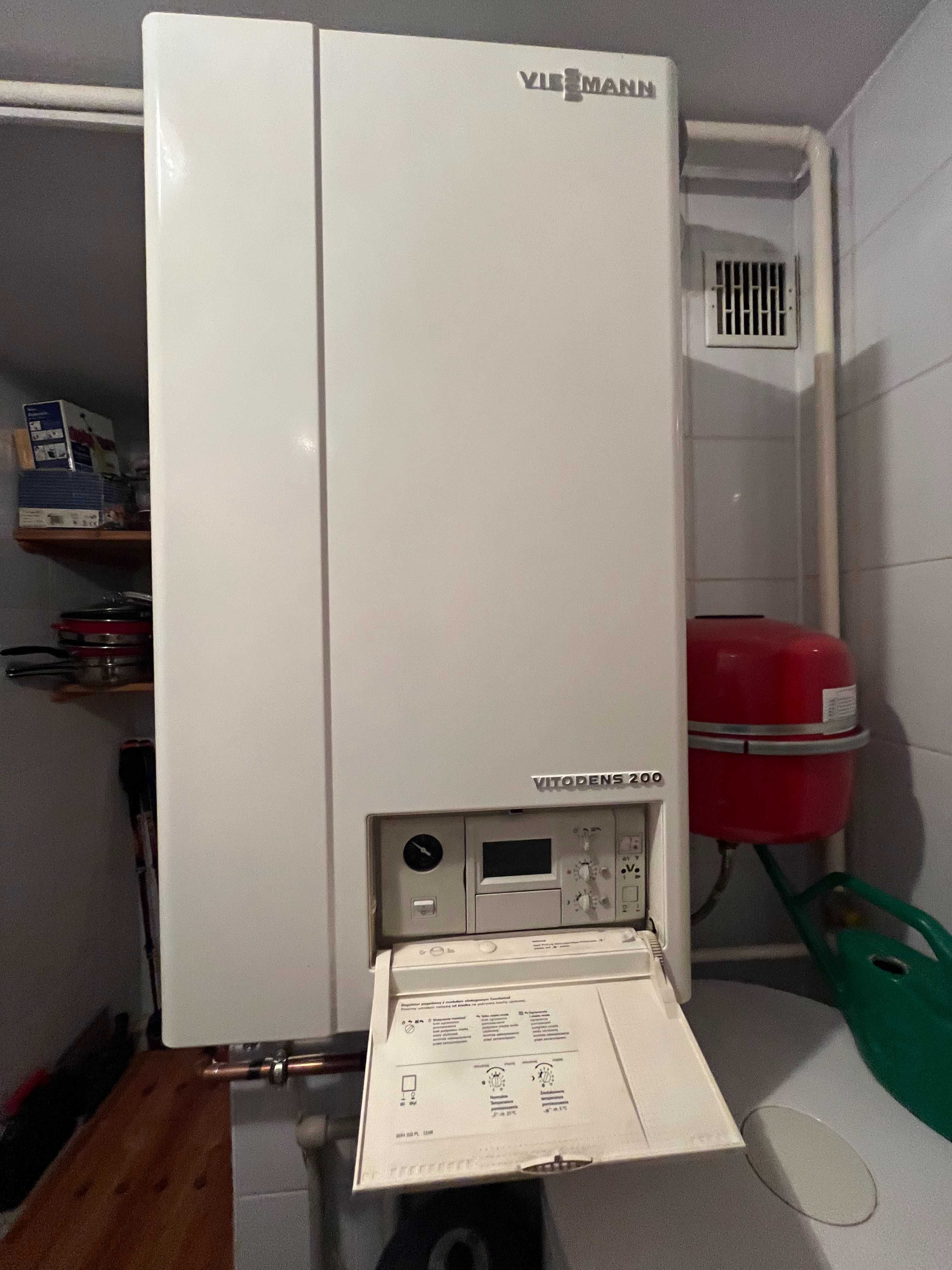 Piec gazowy Viessmann Vitodens 200 dwufunkcyjny 24 kW sprawny