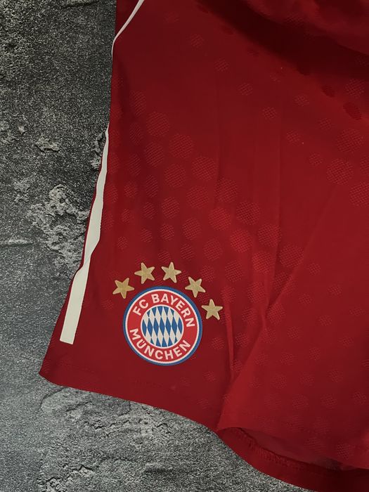Комплект форми Баварія Мусіала сезон 25/26 Bayern Musiala 10