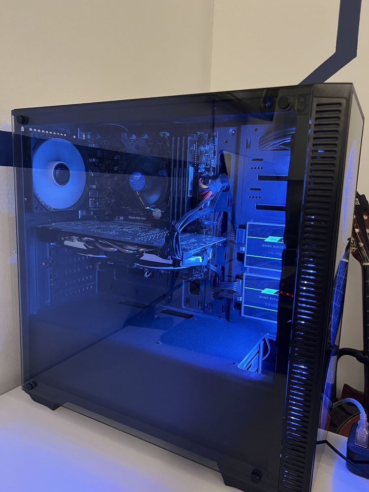 Pc Torre Gaming - i5/GTX 1070ti/16GB RAM/SSD500+250Gb COMO NOVO