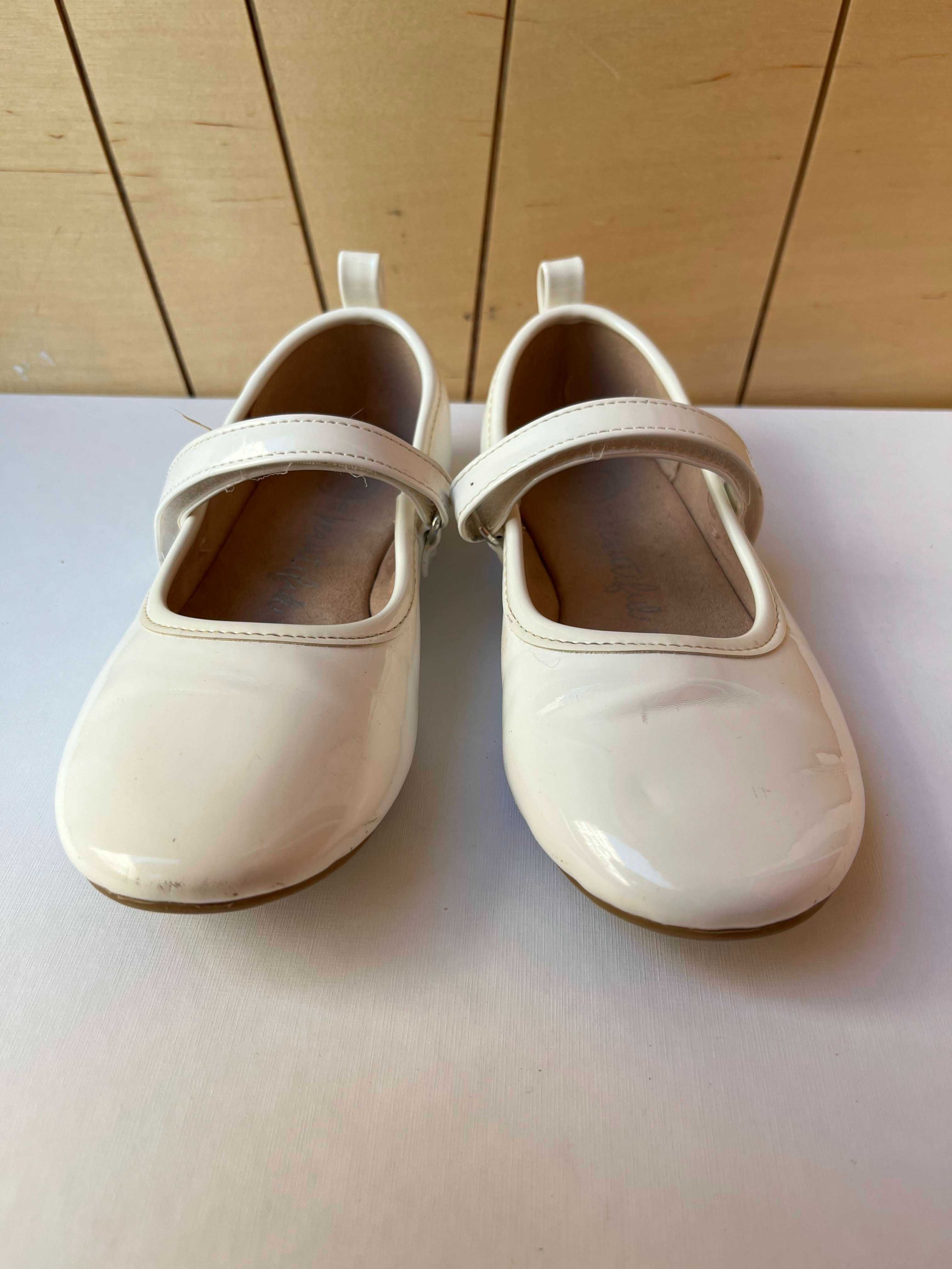 Balerinki dziewczęce, buty na komunię, buciki do sukienki
