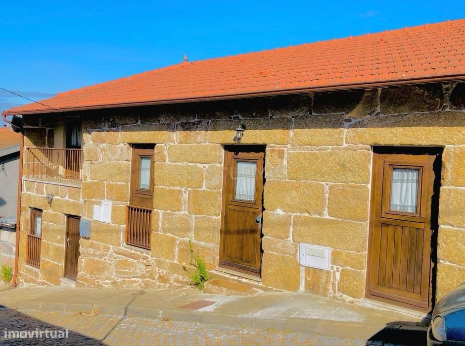 Moderna Moradia T4 em Vila Real com Vista Panorâmica