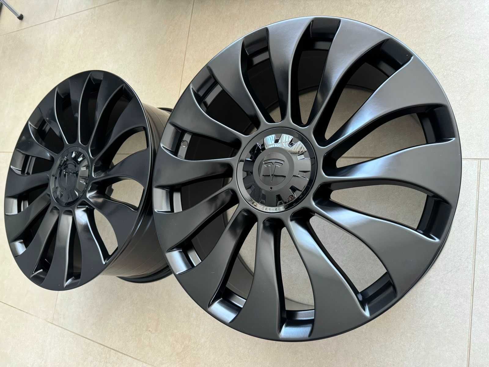 Диск колісний R20 Performance Style Tesla Model Y