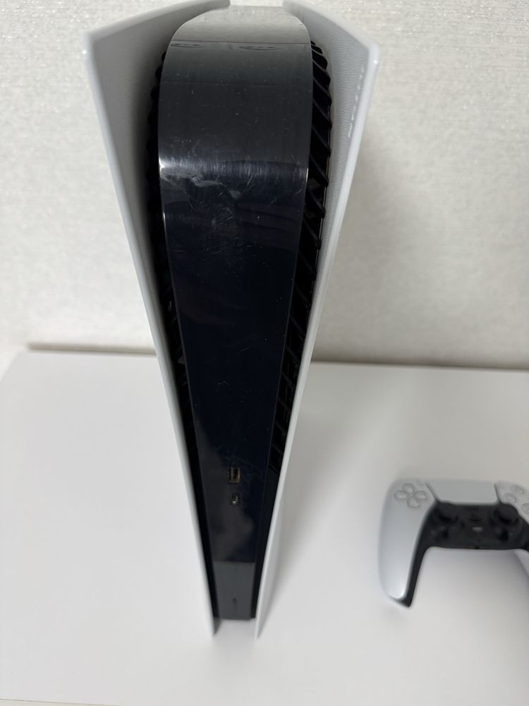 Ігрова приставка Sony PlayStation 5 Digital Edition