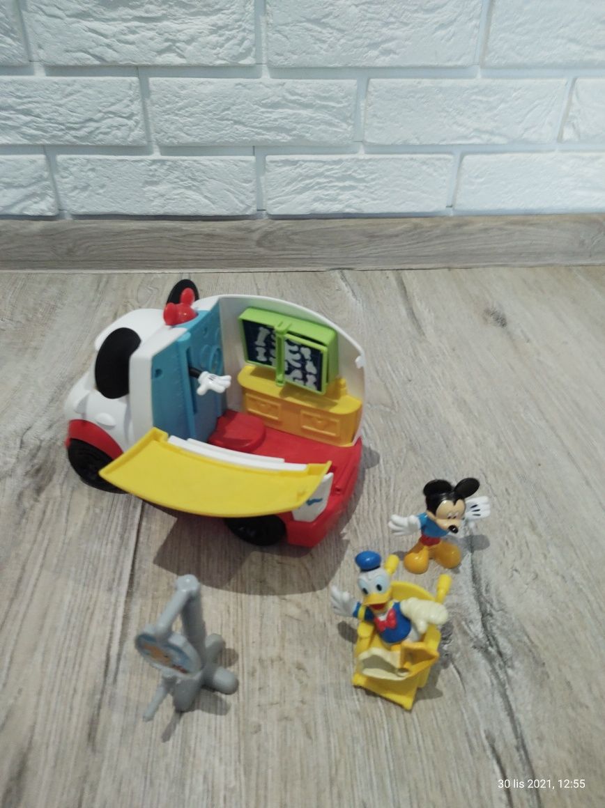 Fisher Price samochodzik Ambulans Myszki Miki BDJ82