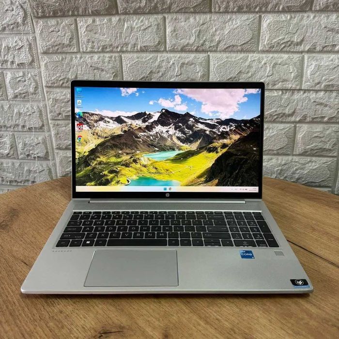 Ультрабук HP ProBook 450 G8/Core i5-1135G7/ 16 GB RAM/ 256 GB SSD