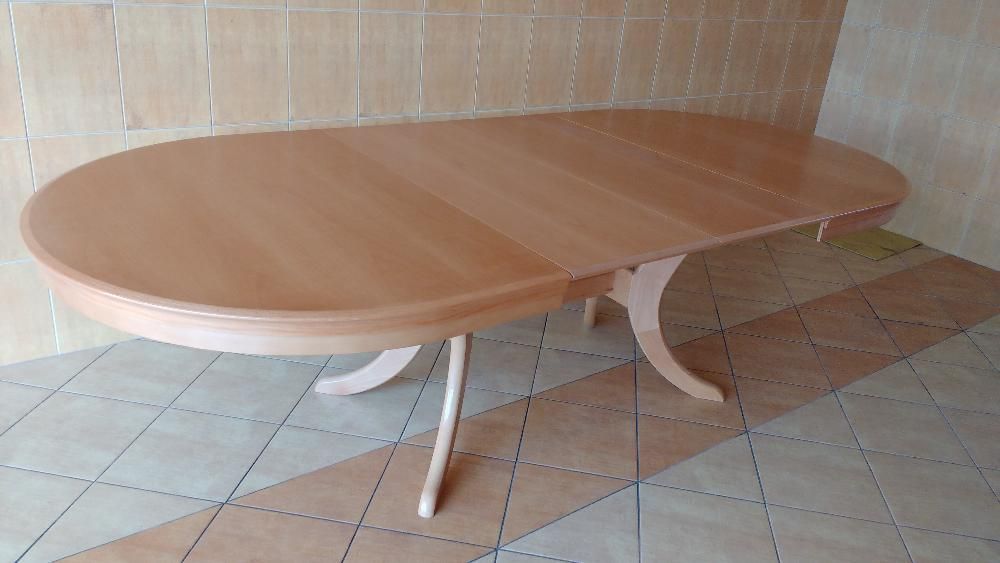 Stół jesionowy rozkładany