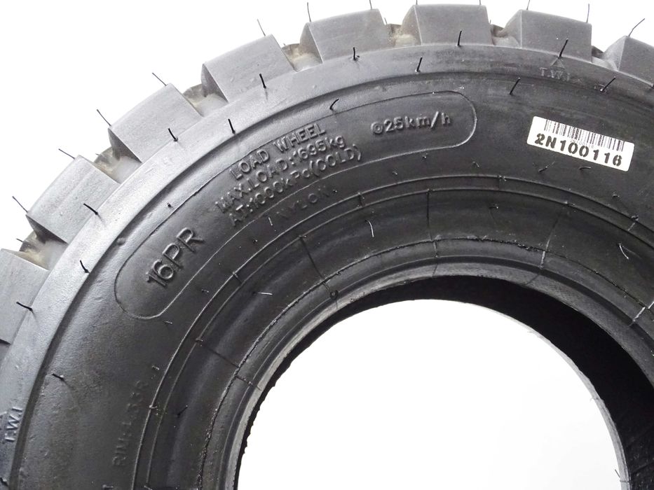 2x ADVANCE 18x7-8 NHS 14PR MB-413 MANITOU ME 315 16/18/20, ME 420 25