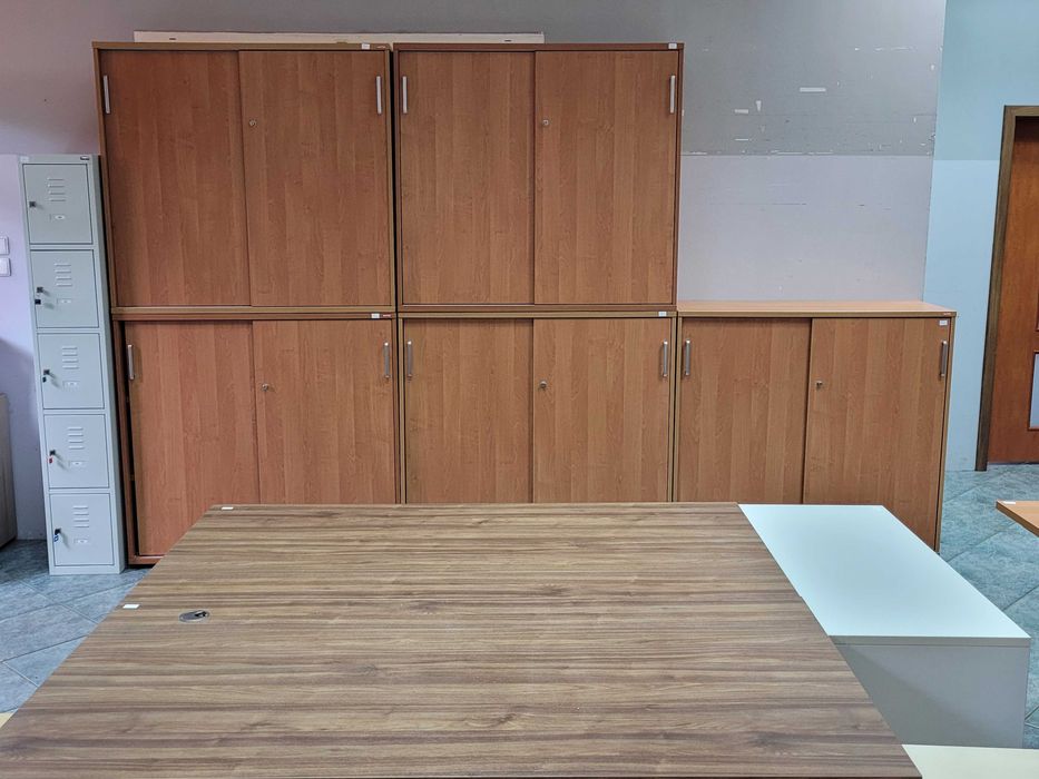 Meble biurowe używane Hurt Detal ( biurka , szafy , krzesła , fotele )