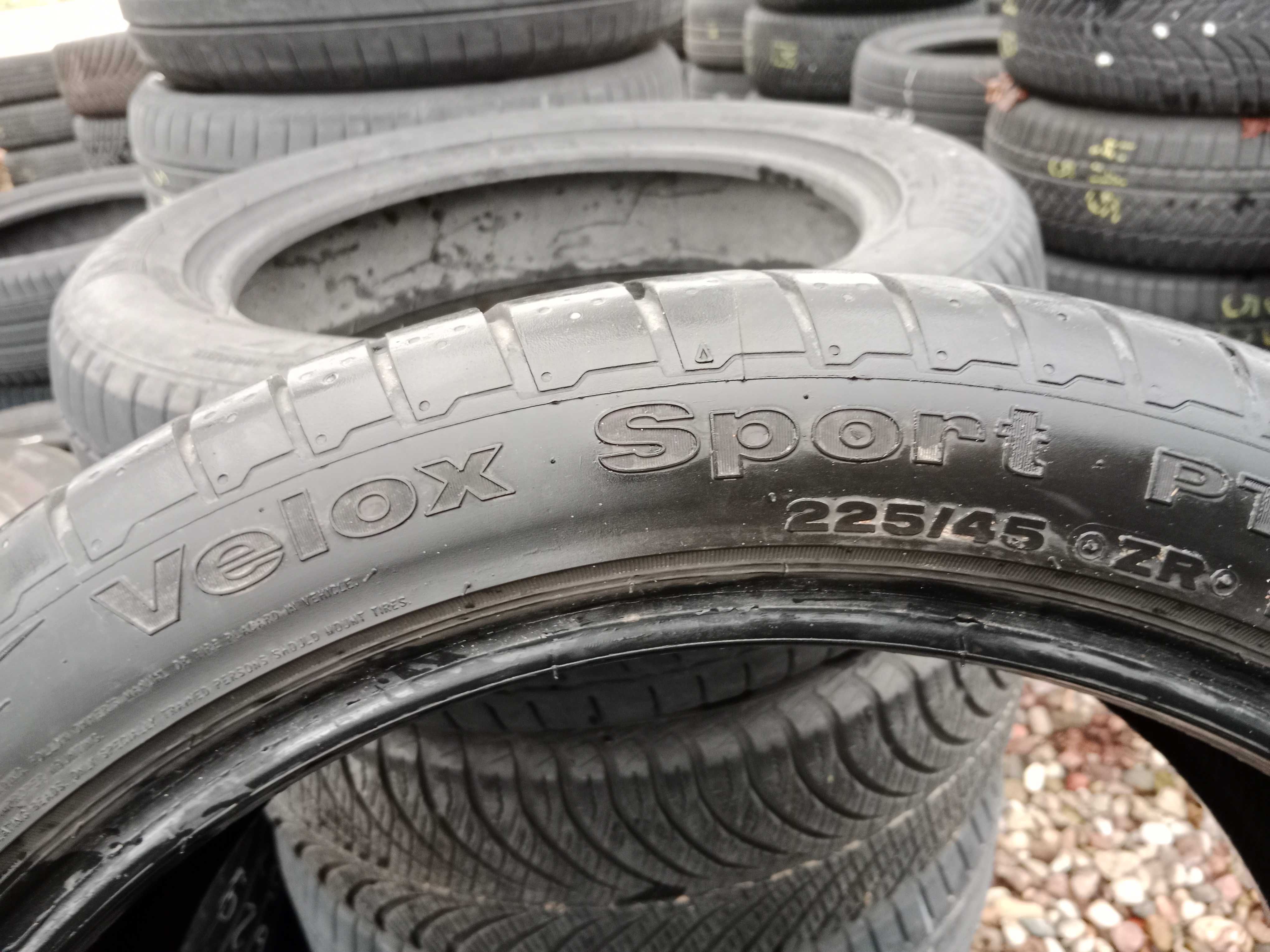 Opona używana letnia 225/45R19 Petlax Velox Sport PT741 1szt.