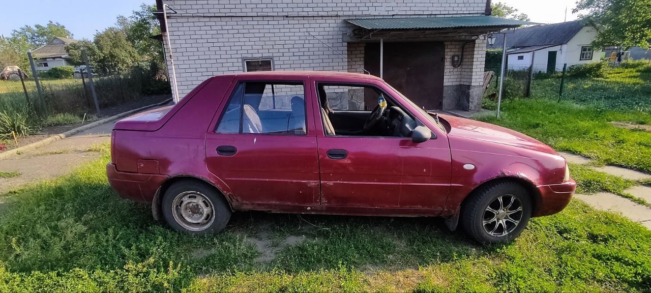 Продам Dacia з газом