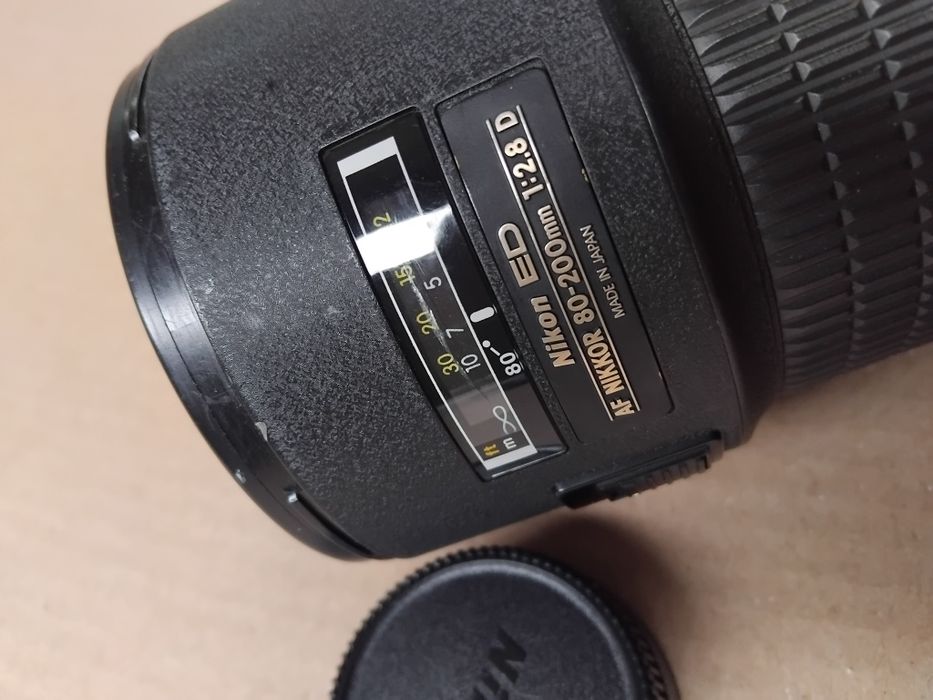 Nikkor Nikon AF ED 80-200 2.8