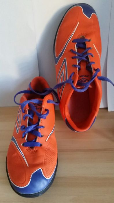 Buty oryginalne Umbro 35,5