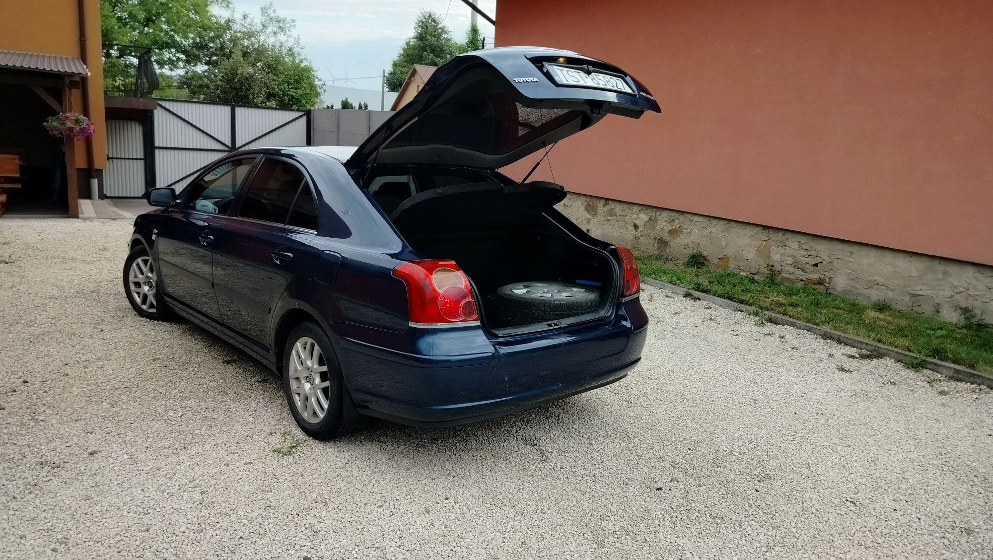 Toyota Avensis 2.0