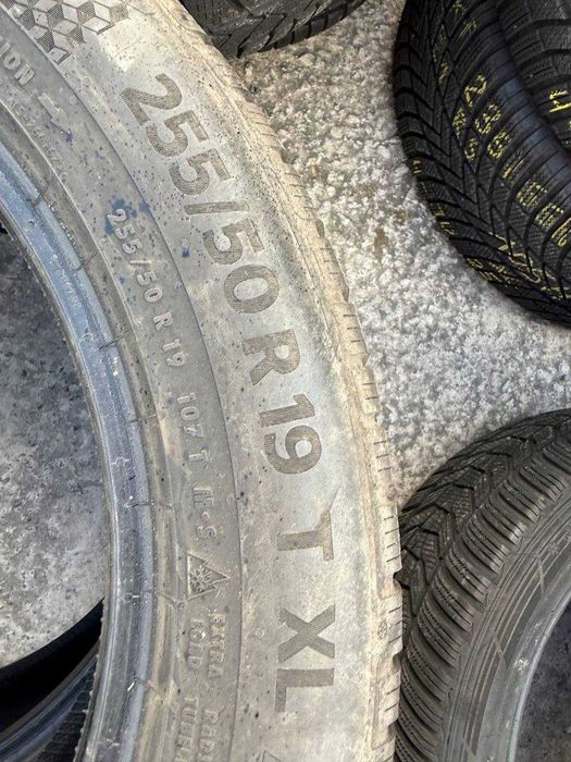 Шини Б/У 255/50 R19 Continental