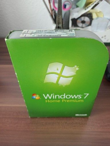 Windows 7 Home Wersja Box z kluczem i płytami w bardzo dobrym stanie.