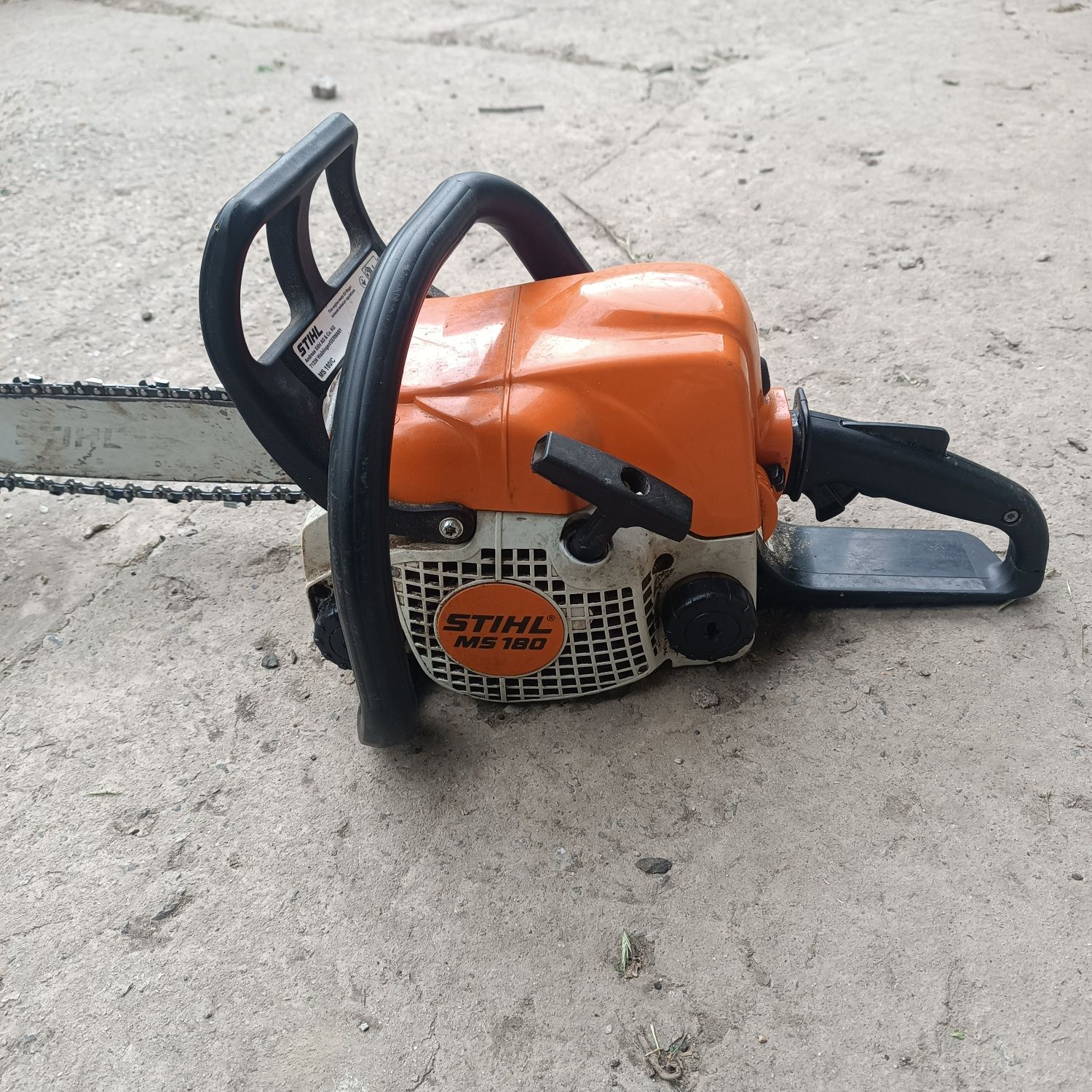 Продам STIHL MS 180