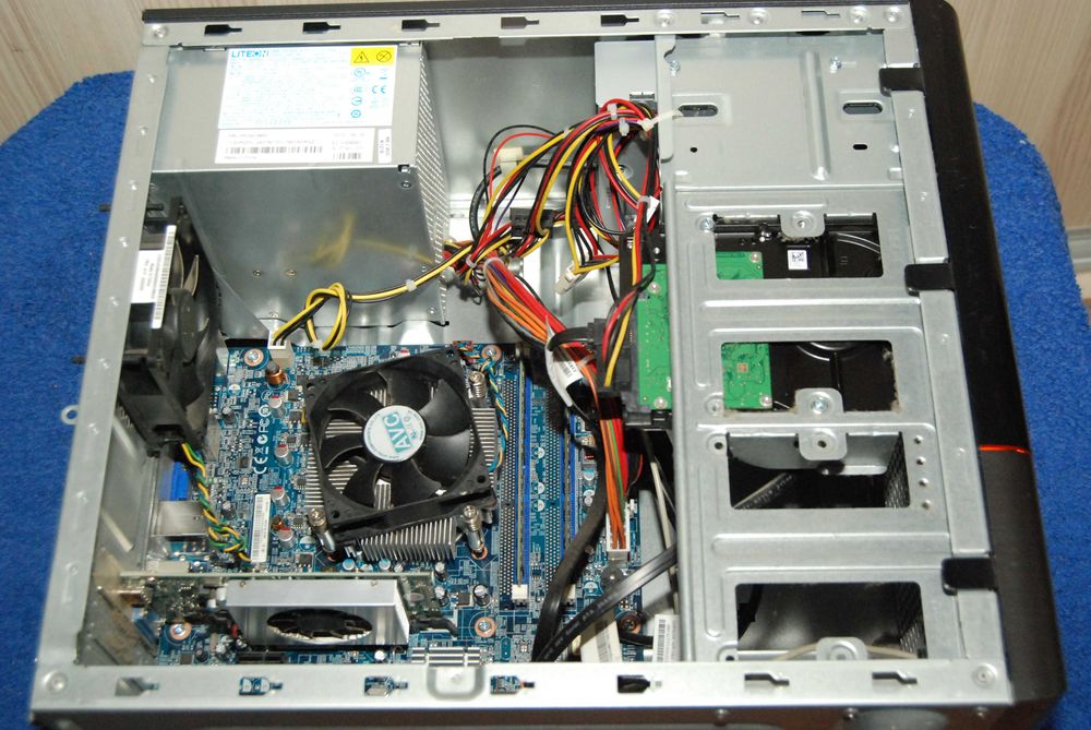 Komputer Lenovo  i5-2320 8/256GB grafika Nvidia GF GT520 1 GB