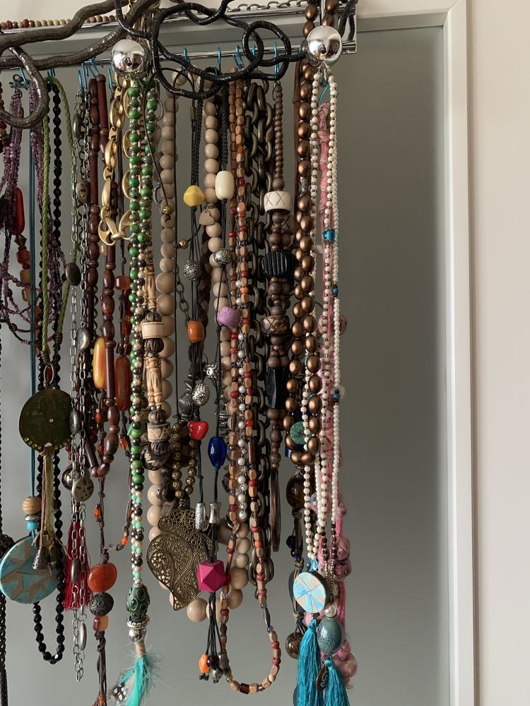 Coleção de colares compridos mulher