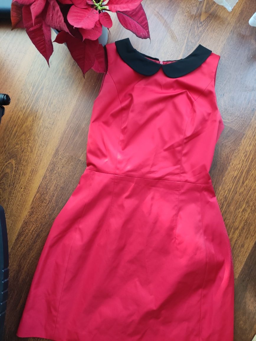 Sukienka czerwona 38