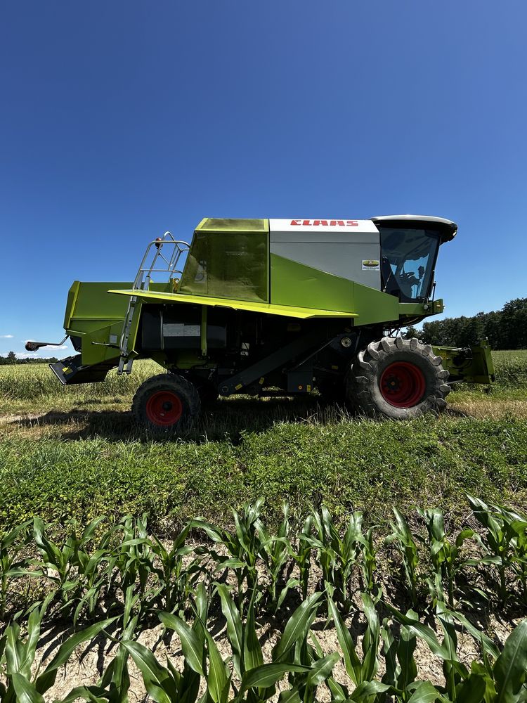 Claas Avero 240 APS