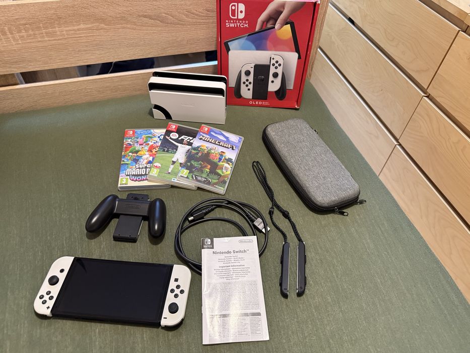 Nintendo Switch-Oled Model