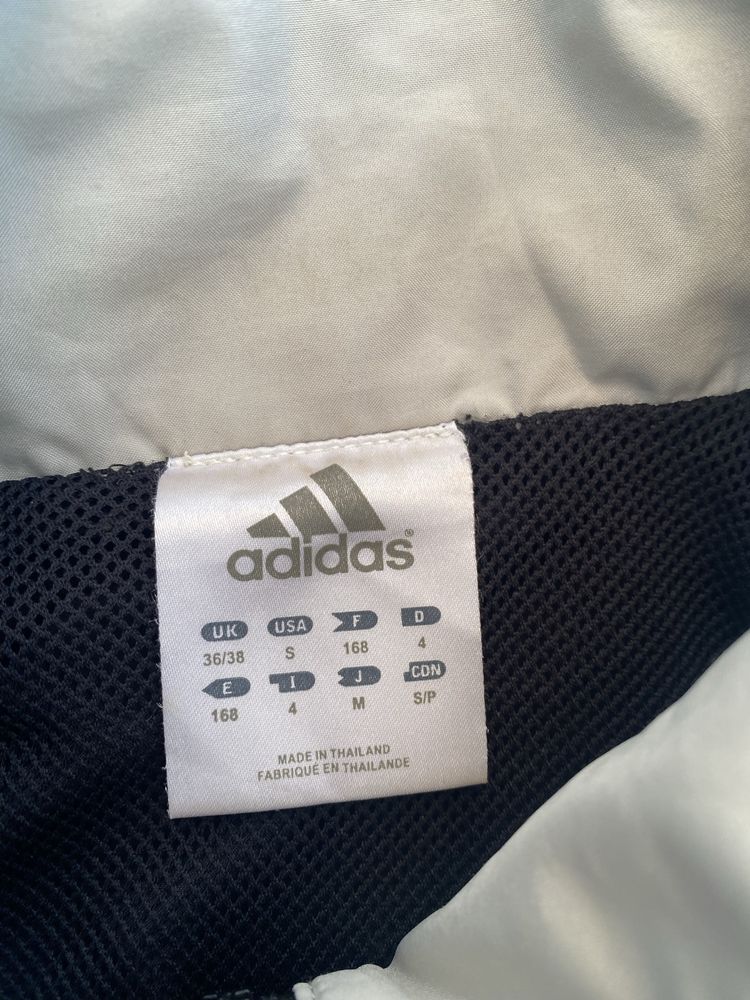 Adidas jacket size m