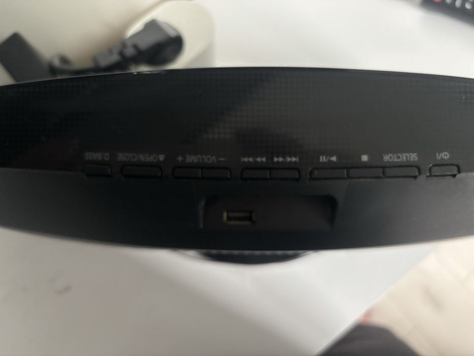Mikrowieża Panasonic SC-HC 195