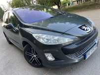 Продам ПЕЖО 308 универсал 2010г АКПП