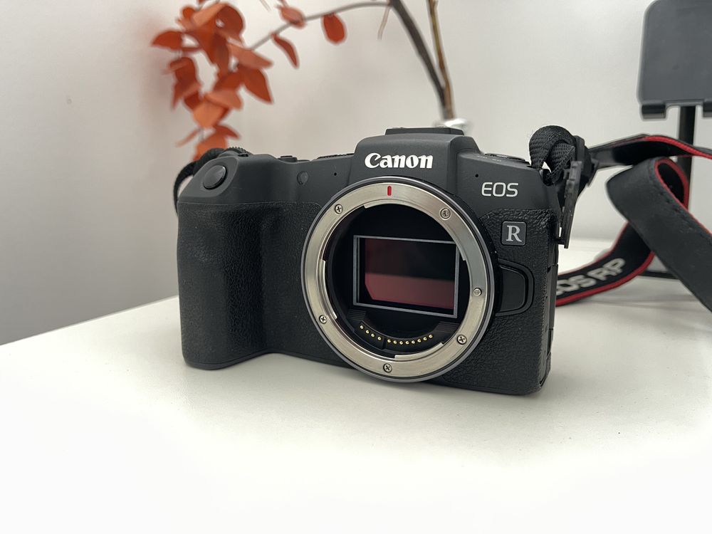 Canon EOS RP body бездзеркальна камера