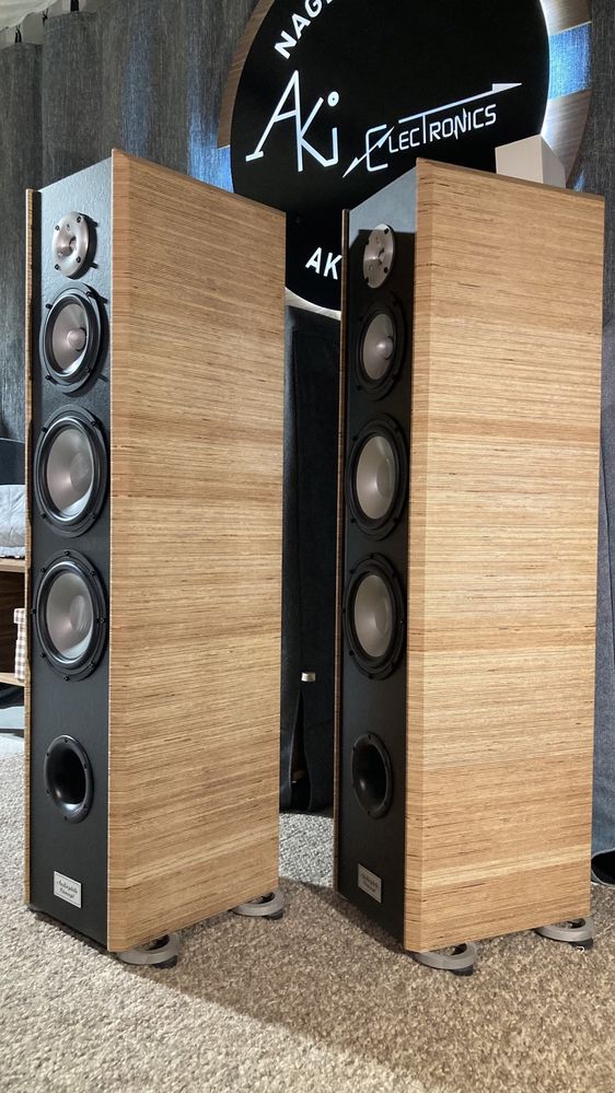 „ Titan „ Zestaw głośnikowy klasy Hi End , Promocja Świąteczna